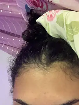 luluzinhax online show from March 4, 2026, 4:42 am