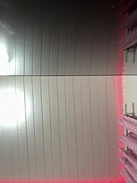 luluzinhax online show from July 7, 2026, 2:25 am
