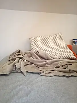 TiaraandBruce online show from January 15, 2026, 8:51 am