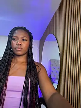 Snapshot of eliza_eup chatting on June 18, 2026, 6:13 pm eliza eup online show from June 18, 2026, 6:13 pm