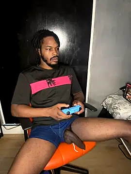 Snapshot of kingdiamond92 chatting on September 13, 2025, 3:28 am kingdiamond92 online show from September 13, 2025, 3:28 am