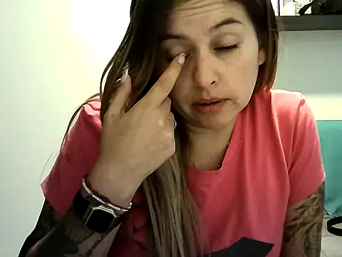 Valery  Rouse  online show from July 15, 2026, 10:06 pm
