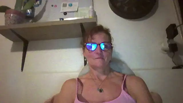 Snapshot of Valinella chatting on September 9, 2025, 7:34 pm Valinella online show from September 9, 2025, 7:34 pm