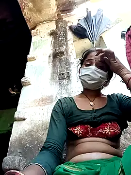 Snapshot of Hot_era chatting on September 24, 2025, 5:47 am Hot era online show from September 24, 2025, 5:47 am