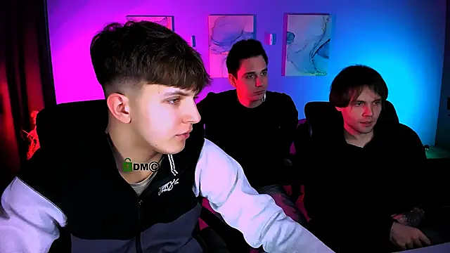 travis wolf  online show from February 16, 2026, 9:41 am