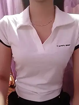 CherryBeii online show from May 15, 2026, 10:41 pm