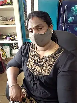 Tamil Kavitha10 online show from February 10, 2026, 10:25 am