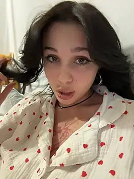 Snapshot of VendiMur chatting on January 18, 2026, 2:04 am VendiMur online show from January 18, 2026, 2:04 am