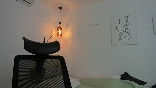 kaylajhonnes6 online show from November 26, 2025, 6:02 am