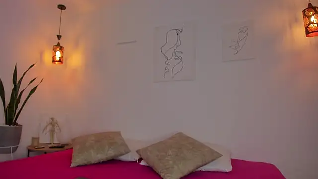 kaylajhonnes6 online show from November 12, 2025, 2:10 pm