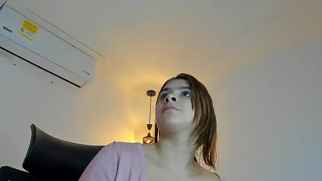 kaylajhonnes6 online show from September 17, 2025, 12:18 pm