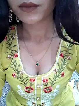 Snapshot of siya_rani67 chatting on January 5, 2026, 5:27 pm siya rani67 online show from January 5, 2026, 5:27 pm