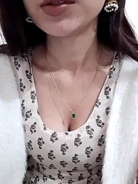 Snapshot of siya_rani67 chatting on February 2, 2026, 10:47 am siya rani67 online show from February 2, 2026, 10:47 am