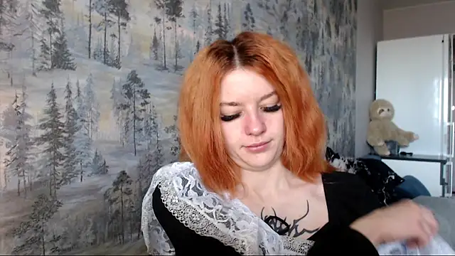   Elina   online show from September 26, 2025, 4:08 am