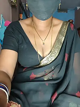 Snapshot of SindhuHappy chatting on May 19, 2026, 11:45 pm SindhuHappy online show from May 19, 2026, 11:45 pm