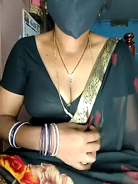 Snapshot of SindhuHappy chatting on May 11, 2026, 11:13 pm SindhuHappy online show from May 11, 2026, 11:13 pm