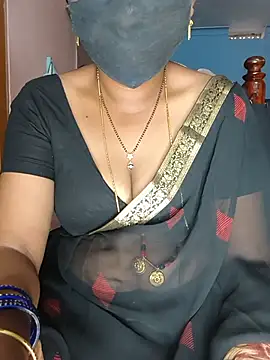 Snapshot of SindhuHappy chatting on May 15, 2026, 10:52 pm SindhuHappy online show from May 15, 2026, 10:52 pm