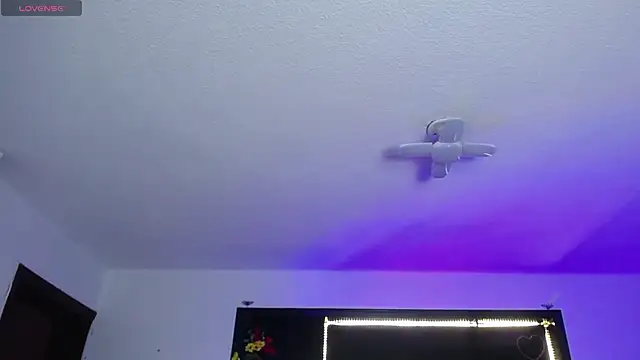 Snapshot of _Charlotte_Collins_ chatting on March 12, 2026, 2:32 pm Charlotte Collins online show from March 12, 2026, 2:32 pm