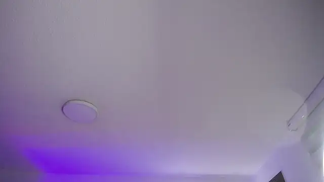 Snapshot of _Charlotte_Collins_ chatting on April 7, 2026, 2:52 pm Charlotte Collins online show from April 7, 2026, 2:52 pm