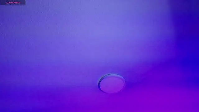 Snapshot of _Charlotte_Collins_ chatting on January 14, 2026, 3:04 pm Charlotte Collins online show from January 14, 2026, 3:04 pm