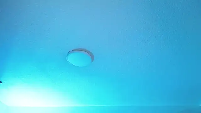 Snapshot of _Charlotte_Collins_ chatting on January 19, 2026, 2:21 pm Charlotte Collins online show from January 19, 2026, 2:21 pm