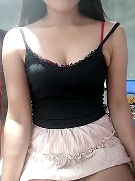 mymy06 online show from October 9, 2025, 3:56 pm