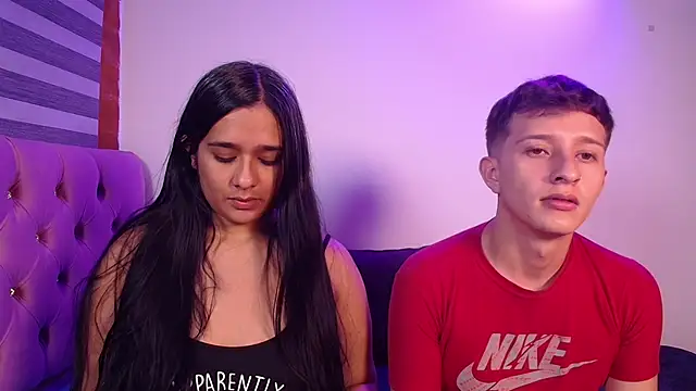 mae nathan  online show from April 17, 2026, 11:40 pm