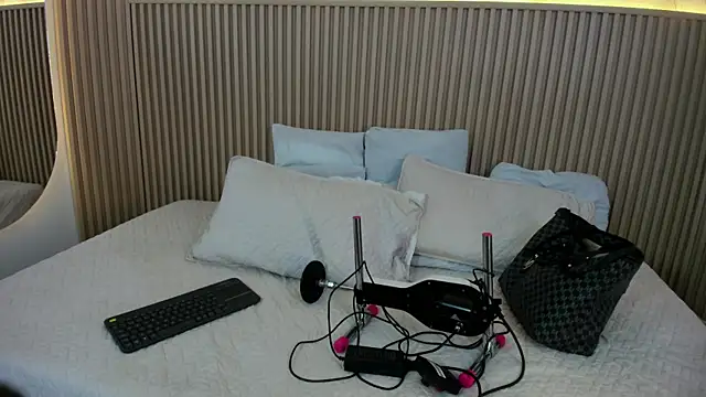 Liss-Reyes online show from February 11, 2026, 11:54 am