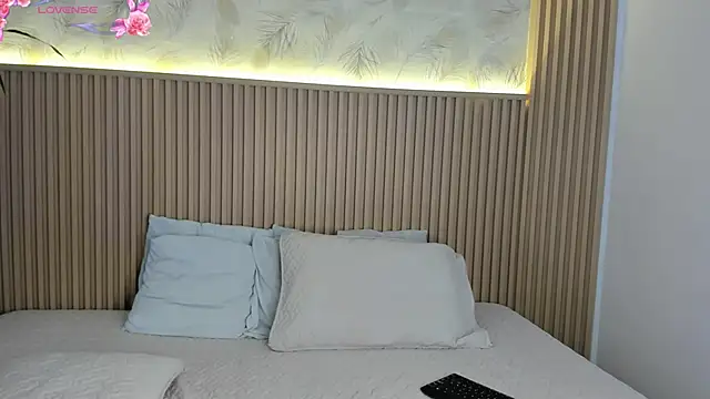 Liss-Reyes online show from October 30, 2025, 12:03 pm