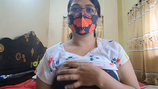 Elena cruz5 online show from July 9, 2026, 3:40 am