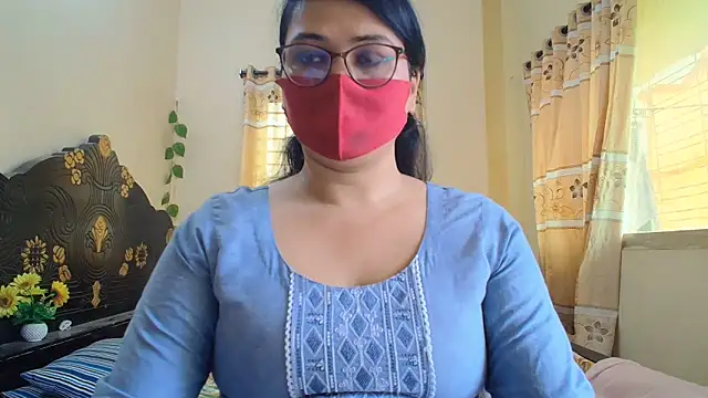 Elena cruz5 online show from May 22, 2026, 3:59 am