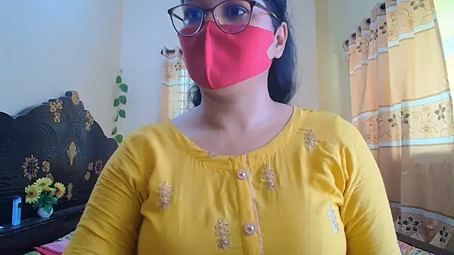 Elena cruz5 online show from May 31, 2026, 4:40 am