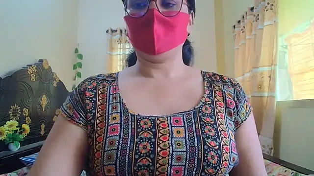 Elena cruz5 online show from May 24, 2026, 4:23 am