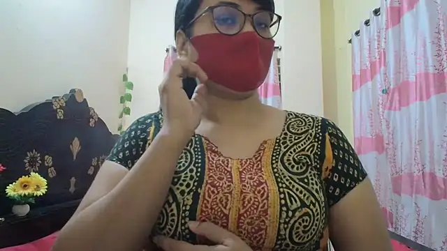 Elena cruz5 online show from March 6, 2026, 5:30 pm