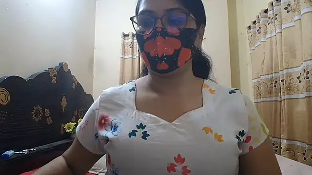 Elena cruz5 online show from July 11, 2026, 5:24 pm