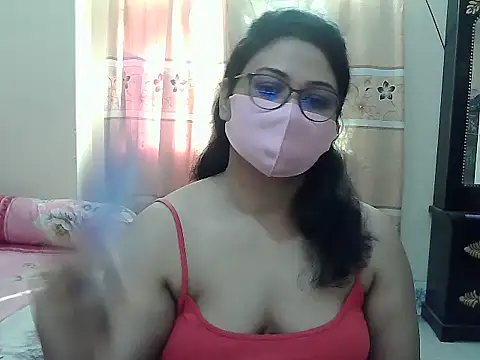 Snapshot of Elena_cruz5 chatting on November 9, 2025, 2:26 am Elena cruz5 online show from November 9, 2025, 2:26 am