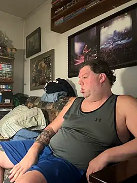 Snapshot of Stephanie1984 chatting on December 4, 2025, 1:21 pm Stephanie1984 online show from December 4, 2025, 1:21 pm