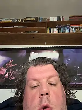 Stephanie1984 online show from May 9, 2026, 4:43 pm