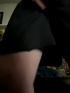 Stephanie1984 online show from November 9, 2025, 1:48 pm