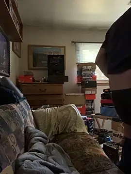 Stephanie1984 online show from May 8, 2026, 4:33 pm