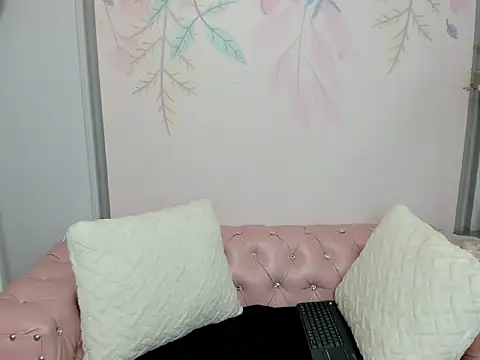 Snapshot of Liasweetie_ chatting on September 30, 2025, 6:25 pm Liasweetie online show from September 30, 2025, 6:25 pm