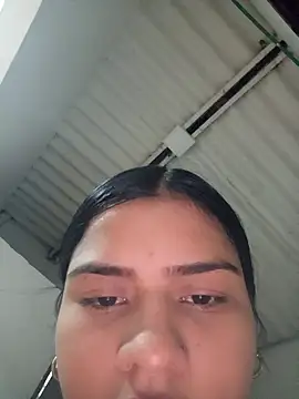 Snapshot of daringxxxhot chatting on September 27, 2025, 10:32 am daringxxxhot online show from September 27, 2025, 10:32 am