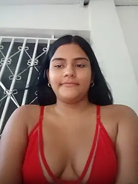 Snapshot of daringxxxhot chatting on September 27, 2025, 10:38 pm daringxxxhot online show from September 27, 2025, 10:38 pm