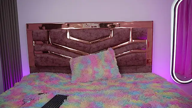 natasha vesper online show from November 22, 2025, 12:54 am