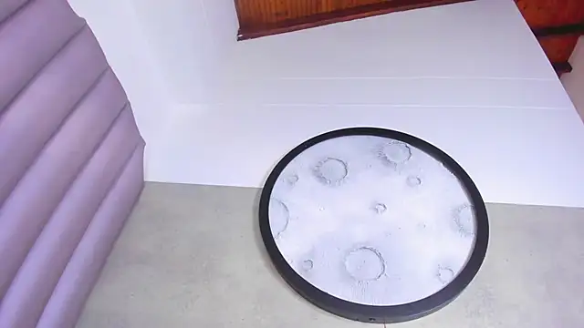 honny 23 online show from March 25, 2026, 7:35 pm