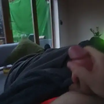 Snapshot of stunning_stallion chatting on October 27, 2025, 4:30 pm stunning stallion online show from October 27, 2025, 4:30 pm