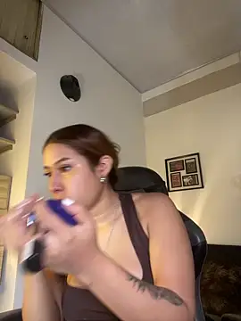 RedVelvet Dream online show from November 13, 2025, 8:35 pm