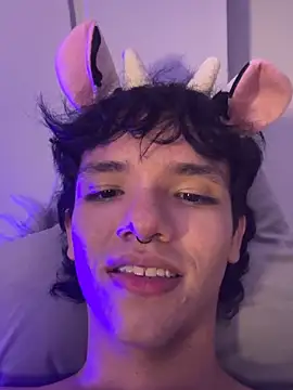 Snapshot of Obsessions_of_lua chatting on March 8, 2026, 7:44 am Obsessions of lua online show from March 8, 2026, 7:44 am