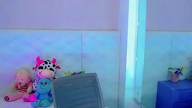 hanna sweett34 online show from October 16, 2025, 6:27 pm