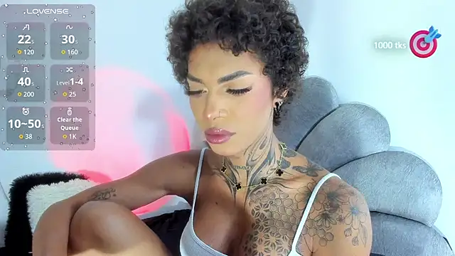 michell danna online show from November 18, 2025, 1:54 am